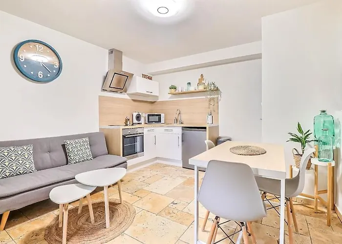 La Maison Fayard - 3 Pers - Centre Clim Wifi Cosy Garage Holiday home Saint-Gilles (Gard)