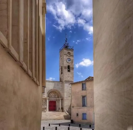 La Maison Fayard - 3 Pers - Centre Clim Wifi Cosy Garage Holiday home Saint-Gilles (Gard)